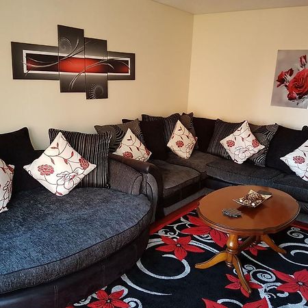 Edinburgh City Deluxe Apartment Exterior photo