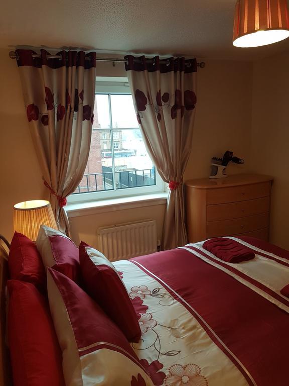 Edinburgh City Deluxe Apartment Exterior photo